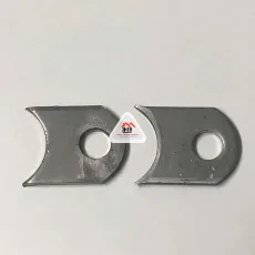 TAI KHUYẾT/ TAI VÁCH CHUỒNG HEO
